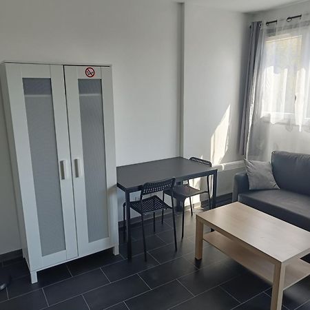 Studio Equipe Pres De Paris Argenteuil Zewnętrze zdjęcie
