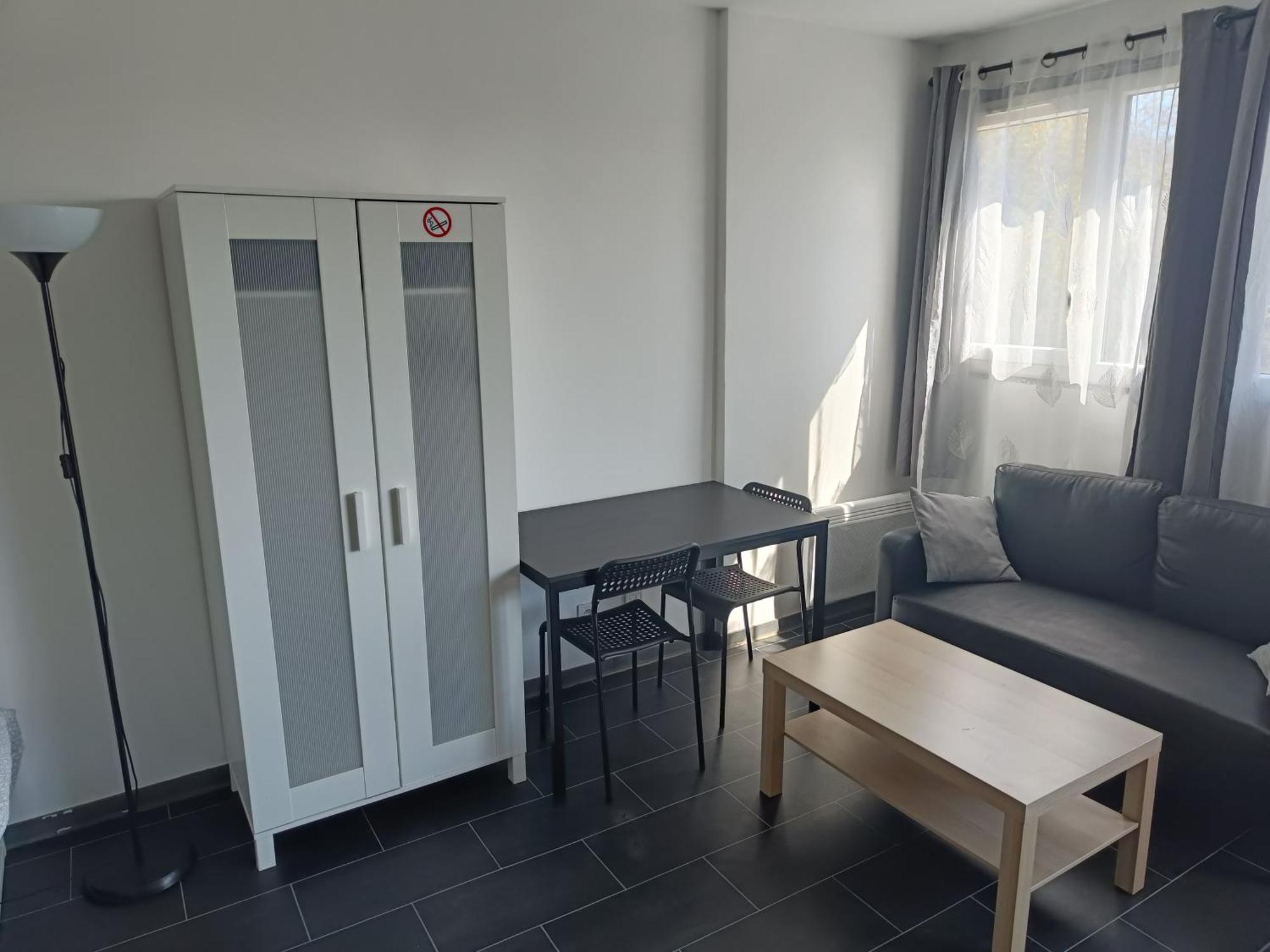 Studio Equipe Pres De Paris Argenteuil Zewnętrze zdjęcie
